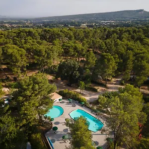 Camping Huttopia Fontvieille