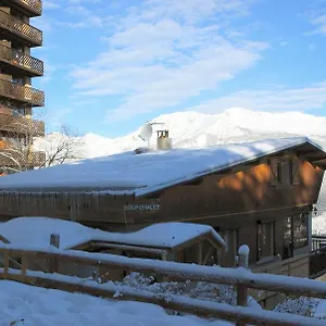 Loup Chalet Couette-café